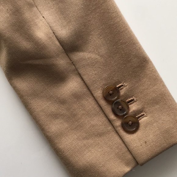 BR tan blazer - Picture 4 of 5